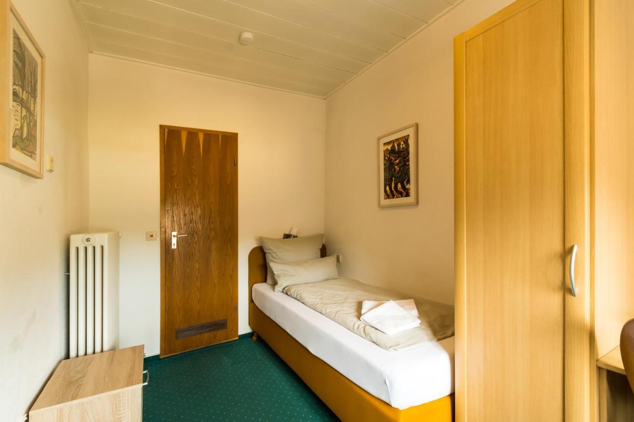 Hotel Mettlacher Hof エクステリア 写真