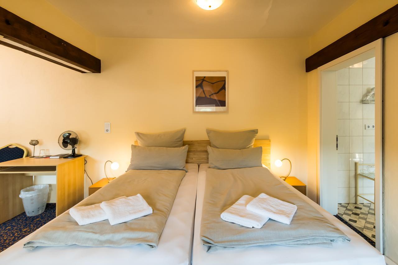 Hotel Mettlacher Hof エクステリア 写真